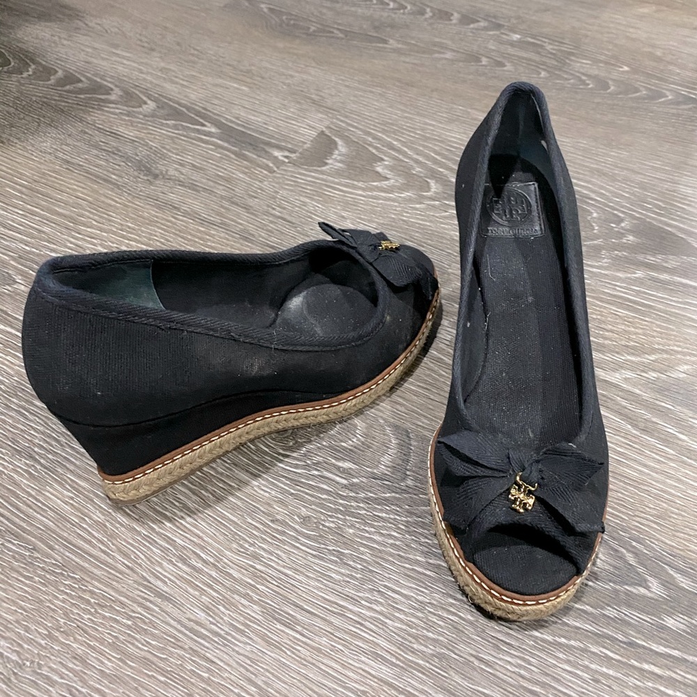 Tory Burch Black Wedges 8